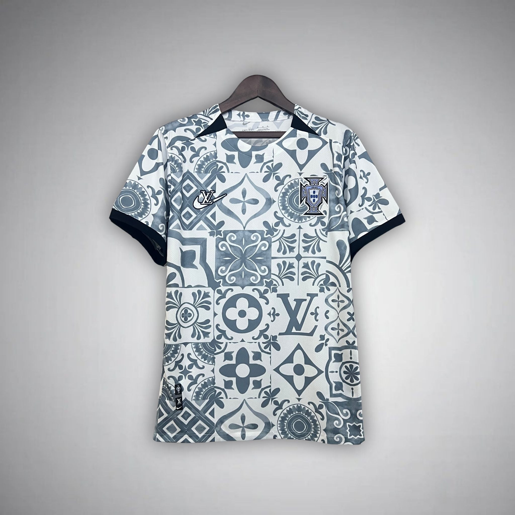 Portugal x Louis Vuitton Kit