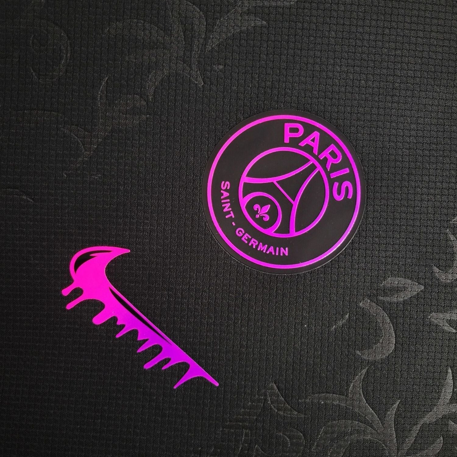 PSG Paris Noir Kit