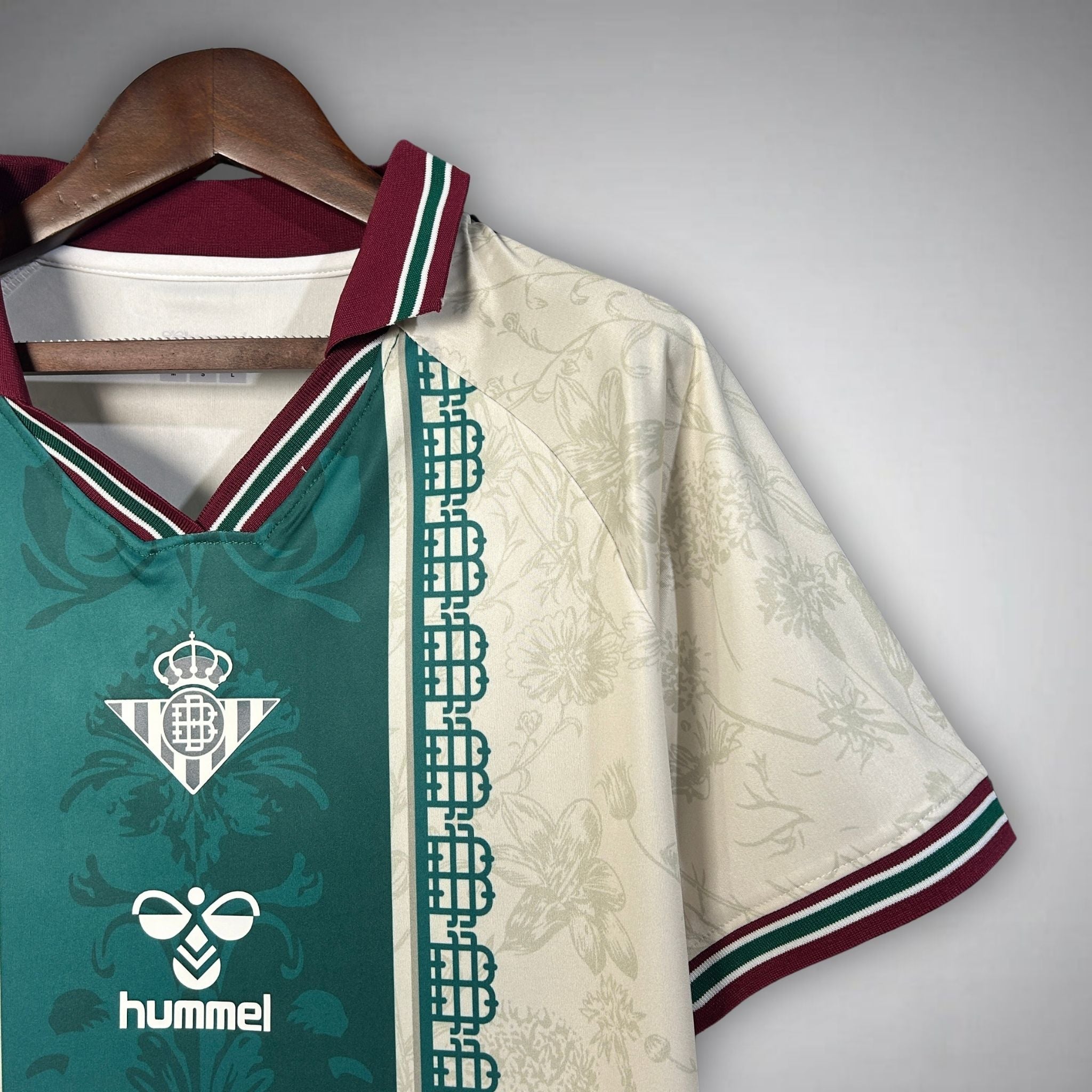 Real Betis Majestic Kit