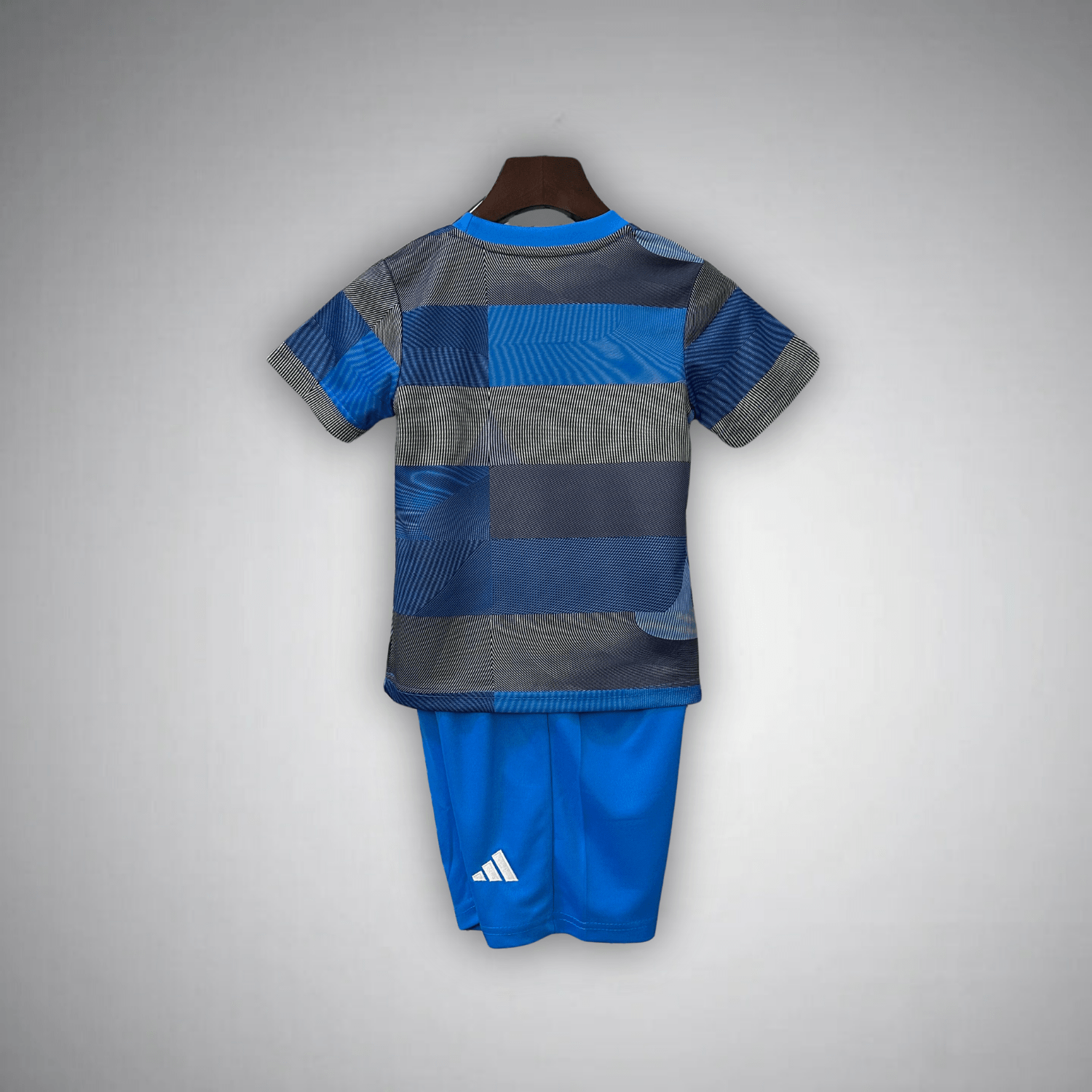 Real Madrid Cibeles Wave Kids Kit