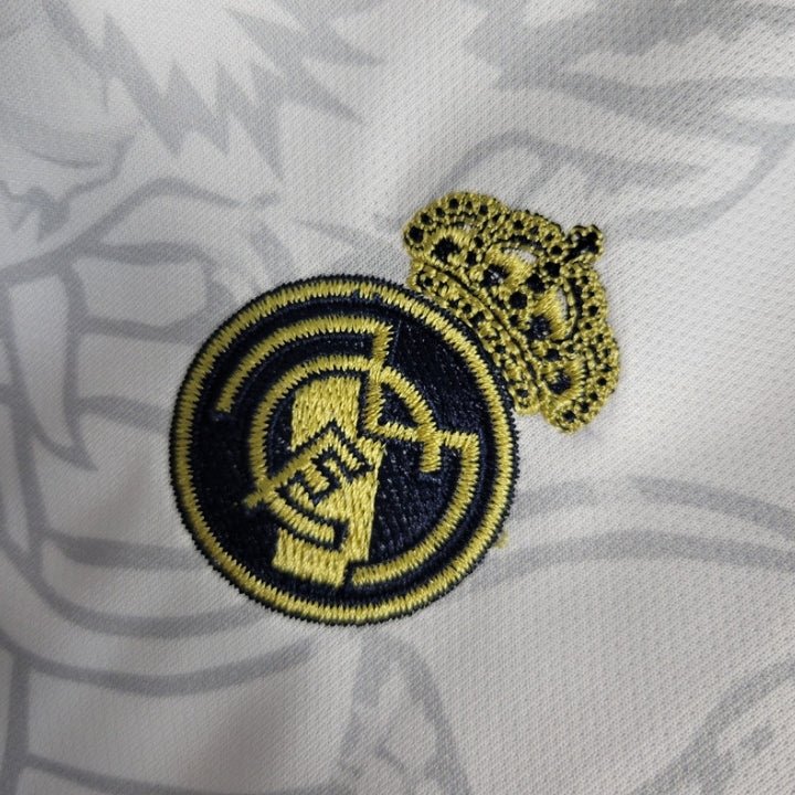 Real Madrid Dragon Blanco Kids Kit