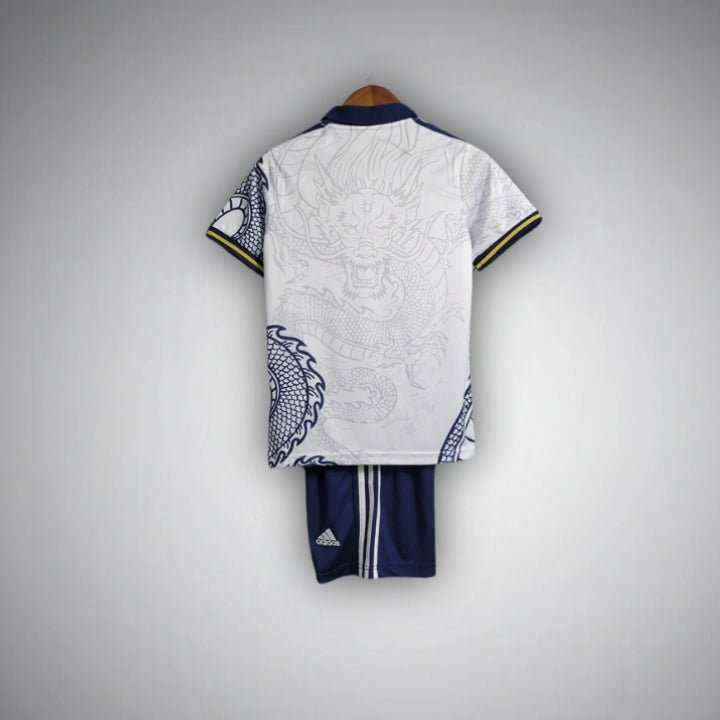Real Madrid Dragon Blanco Kids Kit