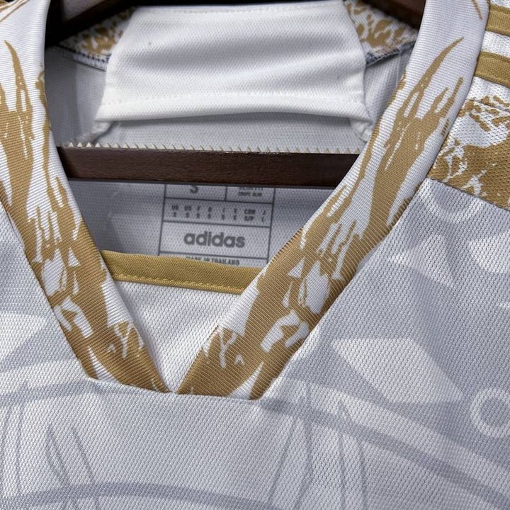 Real Madrid Golden Dynasty Kit