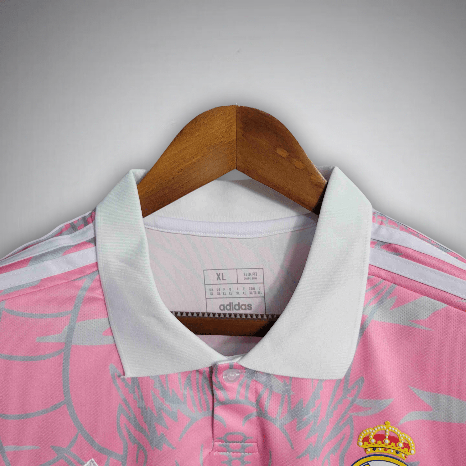 Real Madrid Pink Dragon Kit