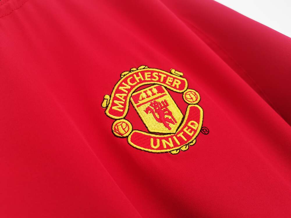 Manchester United 2003/2004 Retro Shirt - Long Sleeve