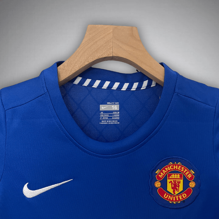 08/09 Manchester United Away Kids Kit