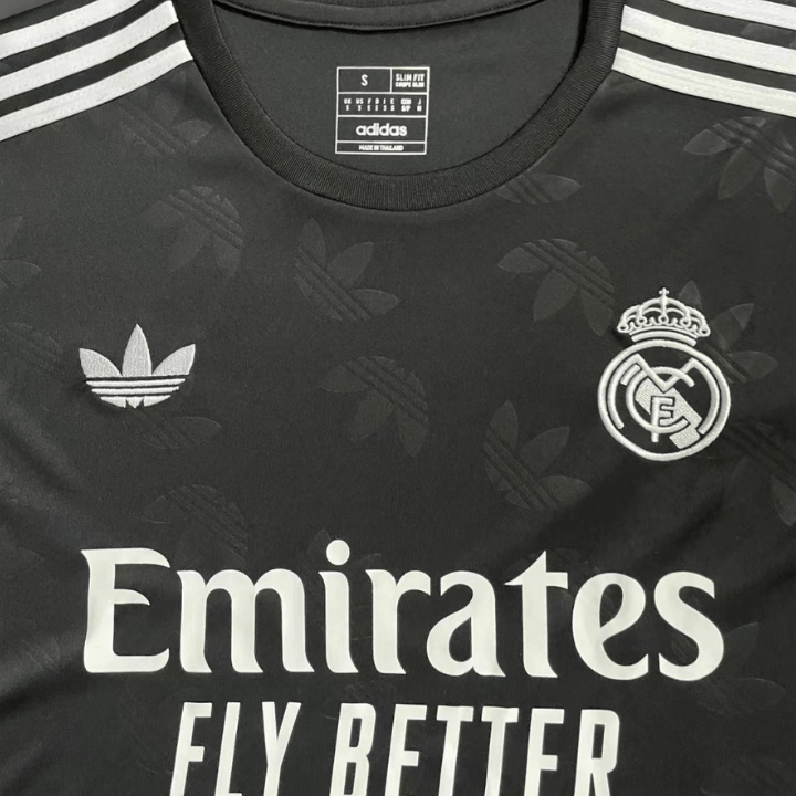 Real Madrid Minimalist Kit