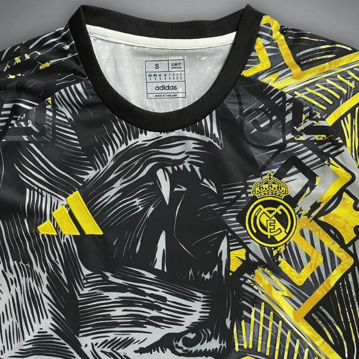 Real Madrid Versace Kit