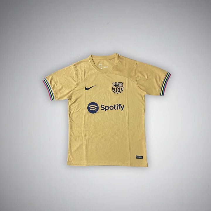 22/23 FC Barcelona Gold Kit