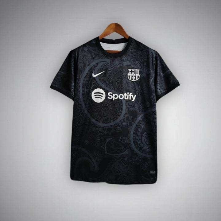 FC Barcelona Noir Fleur Kit
