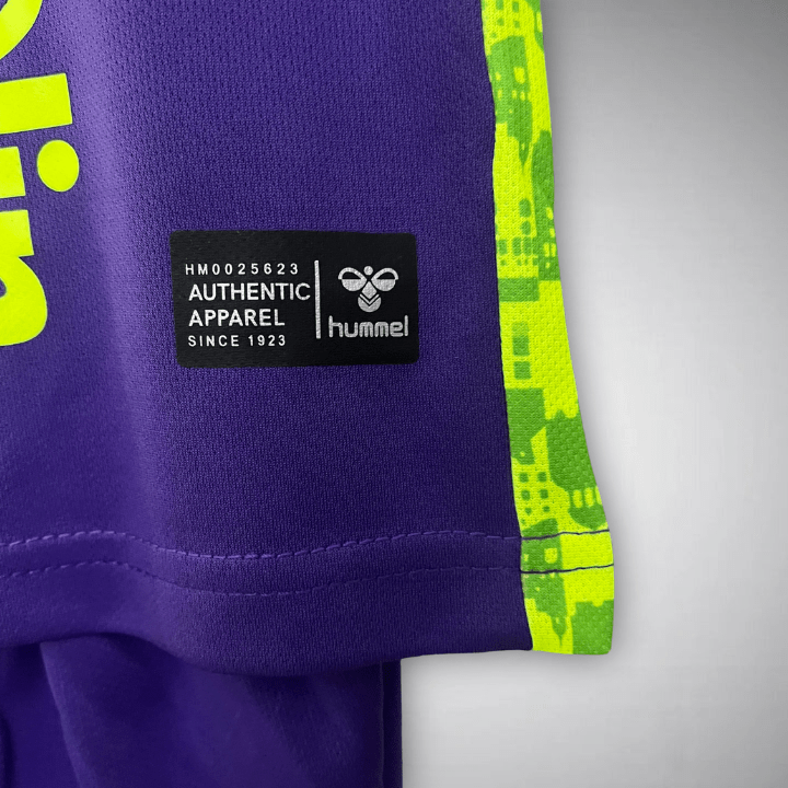 24/25 Málaga Away Kids Kit