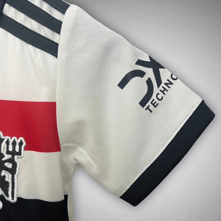 24/25 Manchester United Third Kids Kit