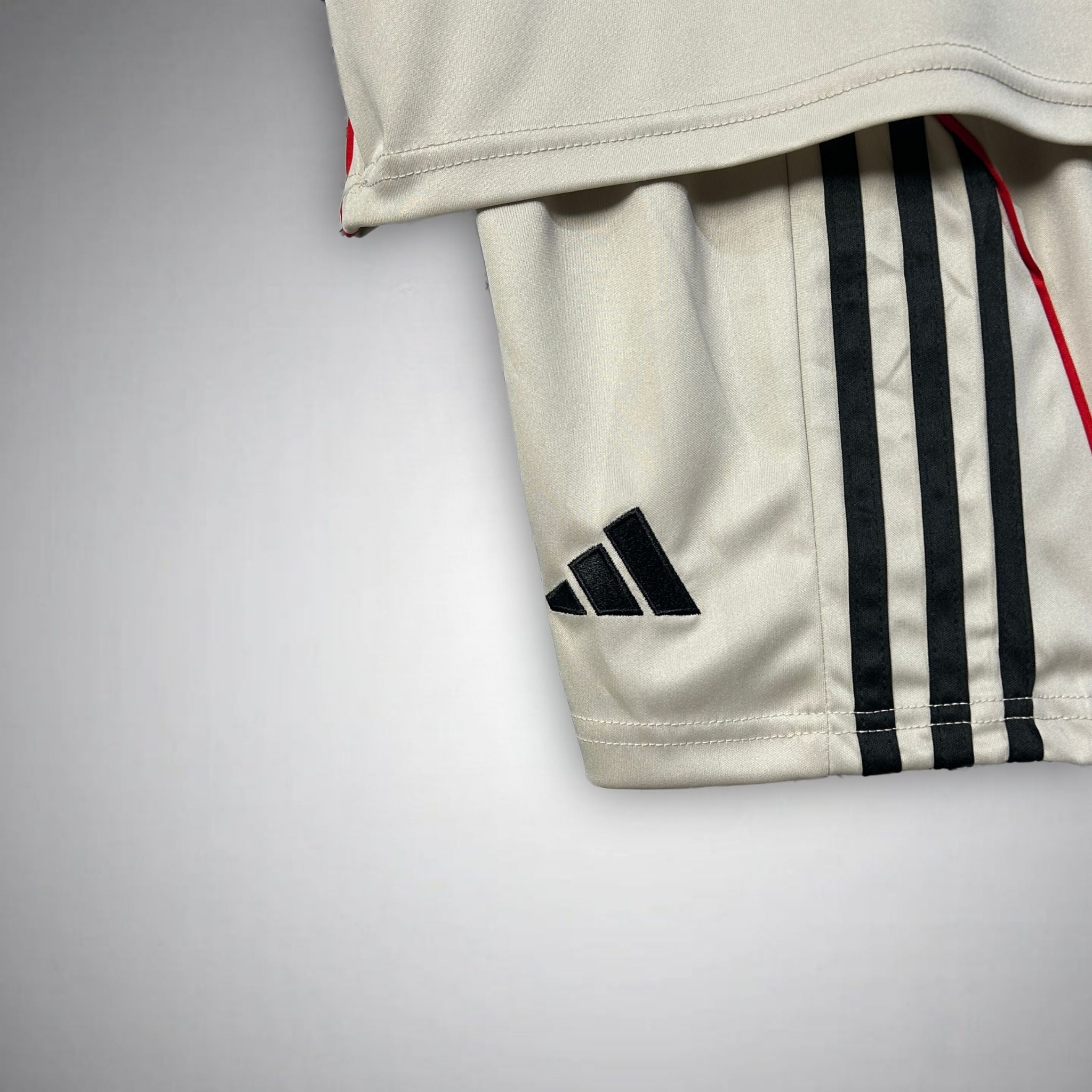 25/26 SL Benfica Away Kids Kit