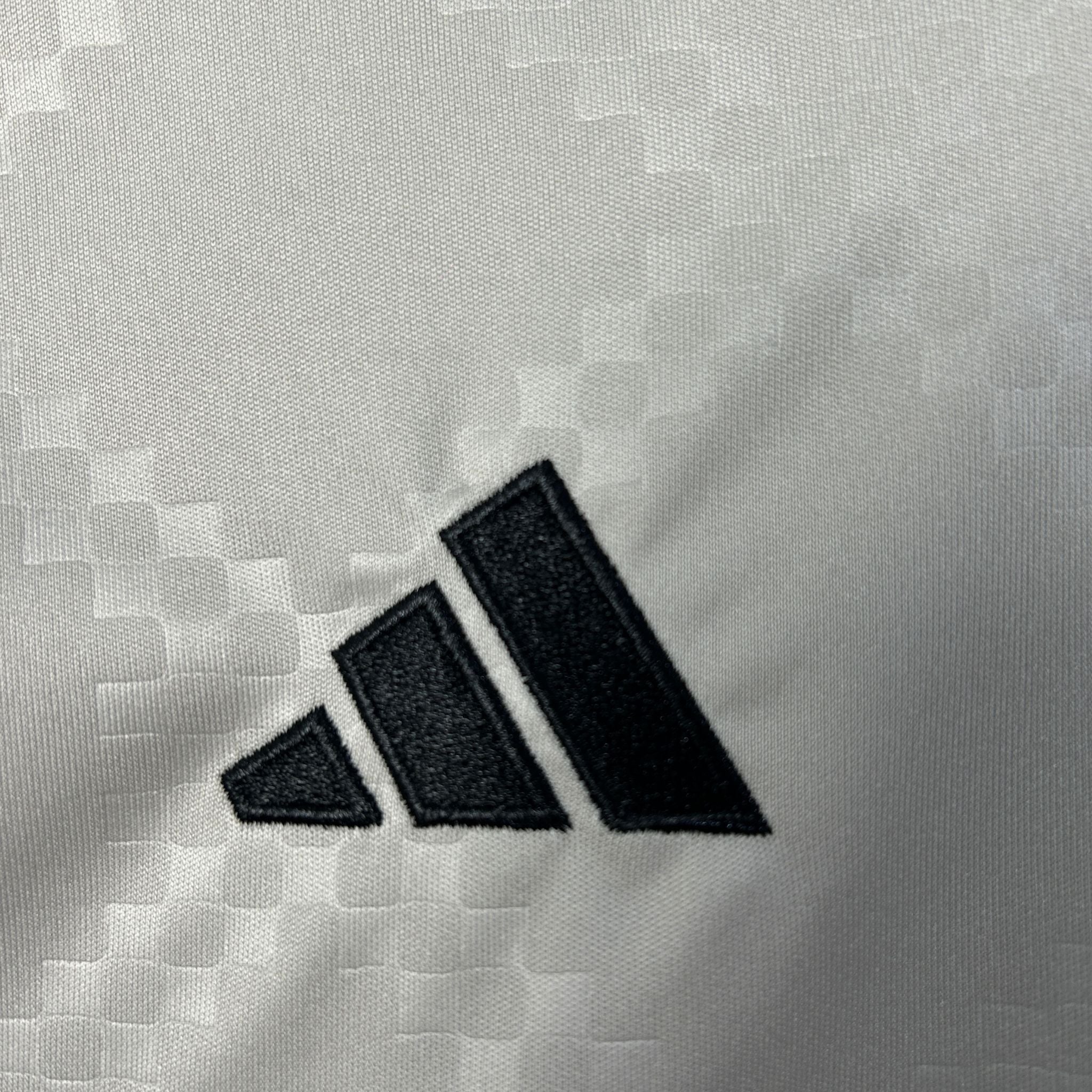 25/26 SL Benfica Away Kids Kit