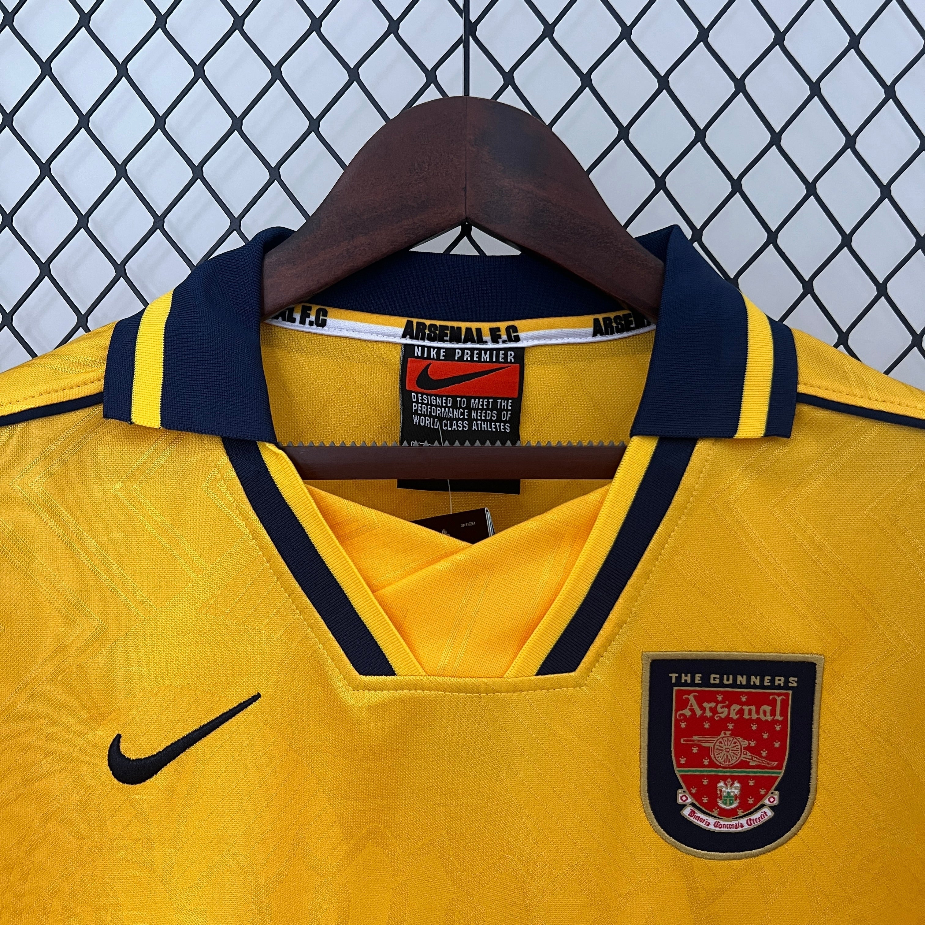 1996-1997 Arsenal Away Shirt