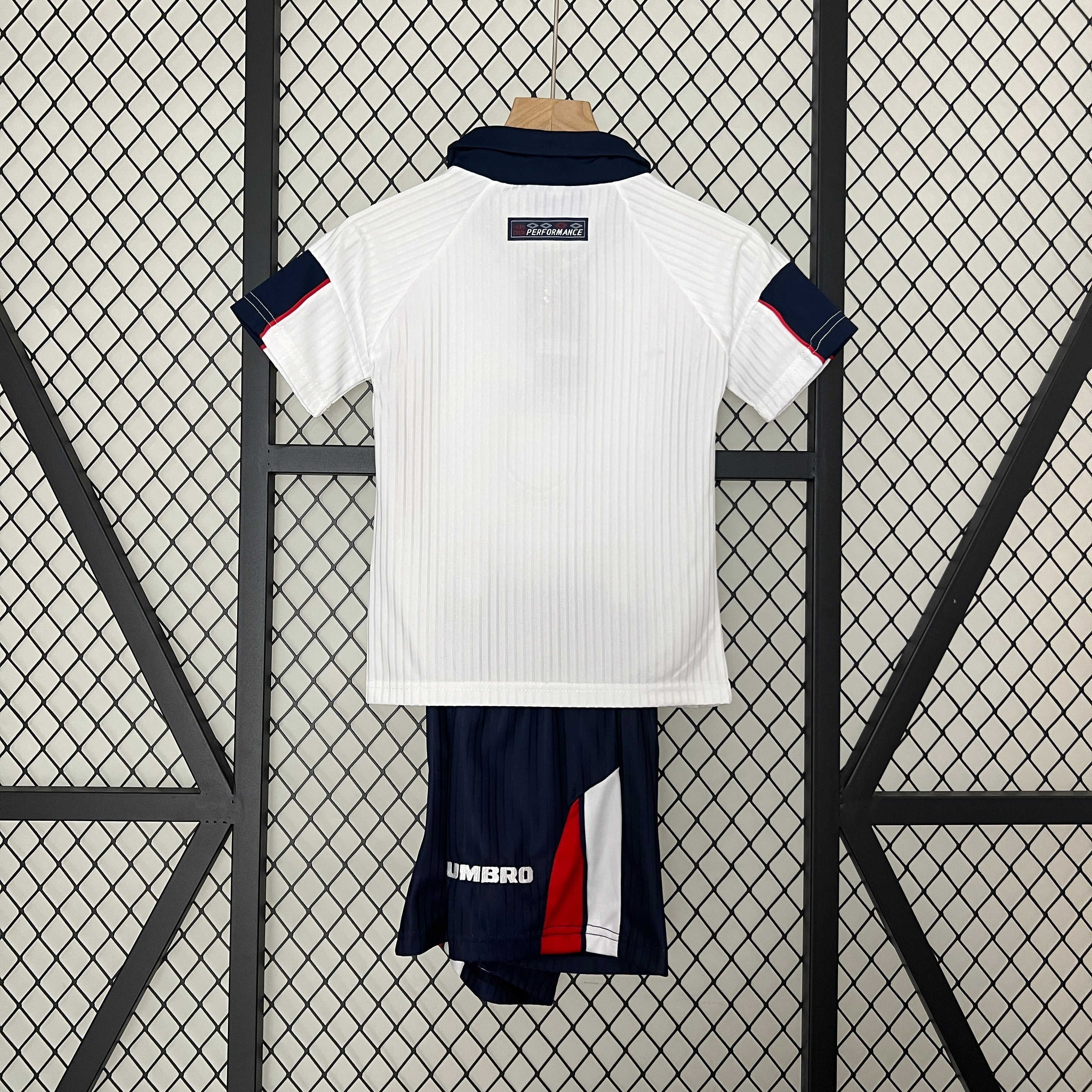 1998 England Home Kids Kit