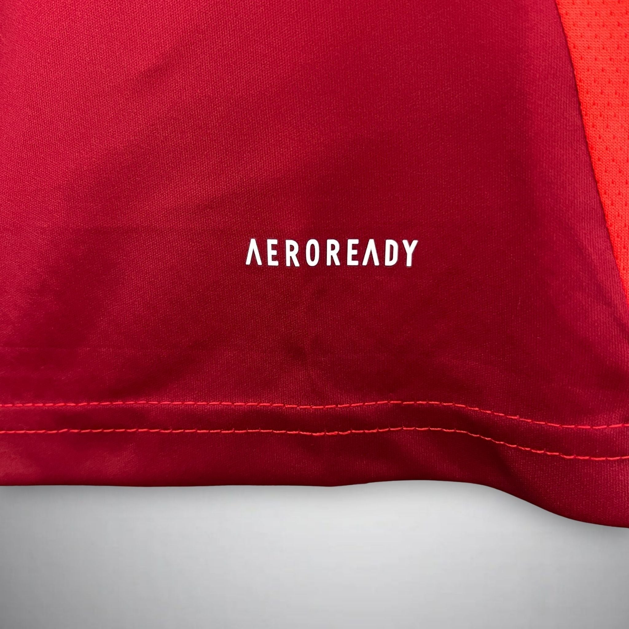 24/25 Manchester United Home Kit