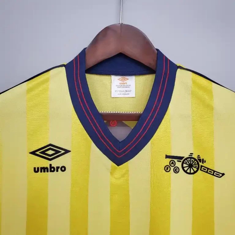Arsenal 1983-86 Home Kit