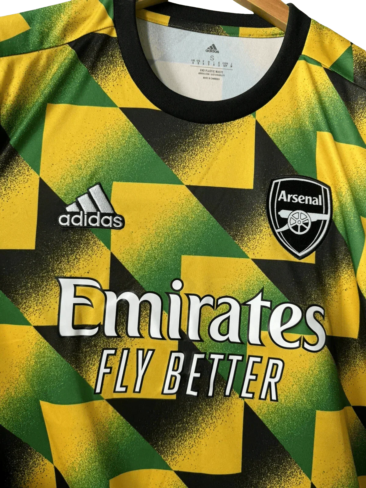 Arsenal 22/23 Jamaica Pre-Match Yellow Green Shirt