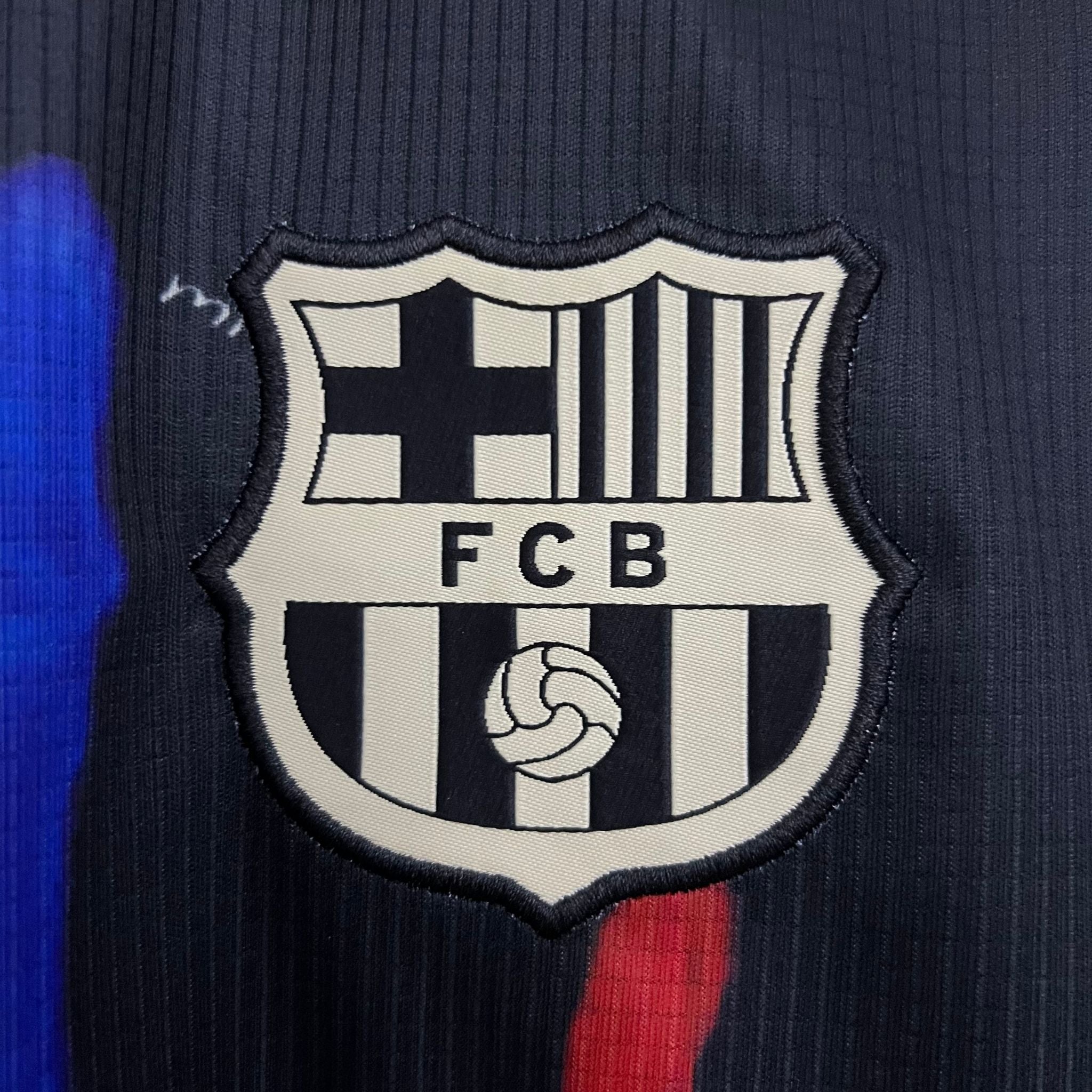 FC Barcelona Blood and Colors Kit