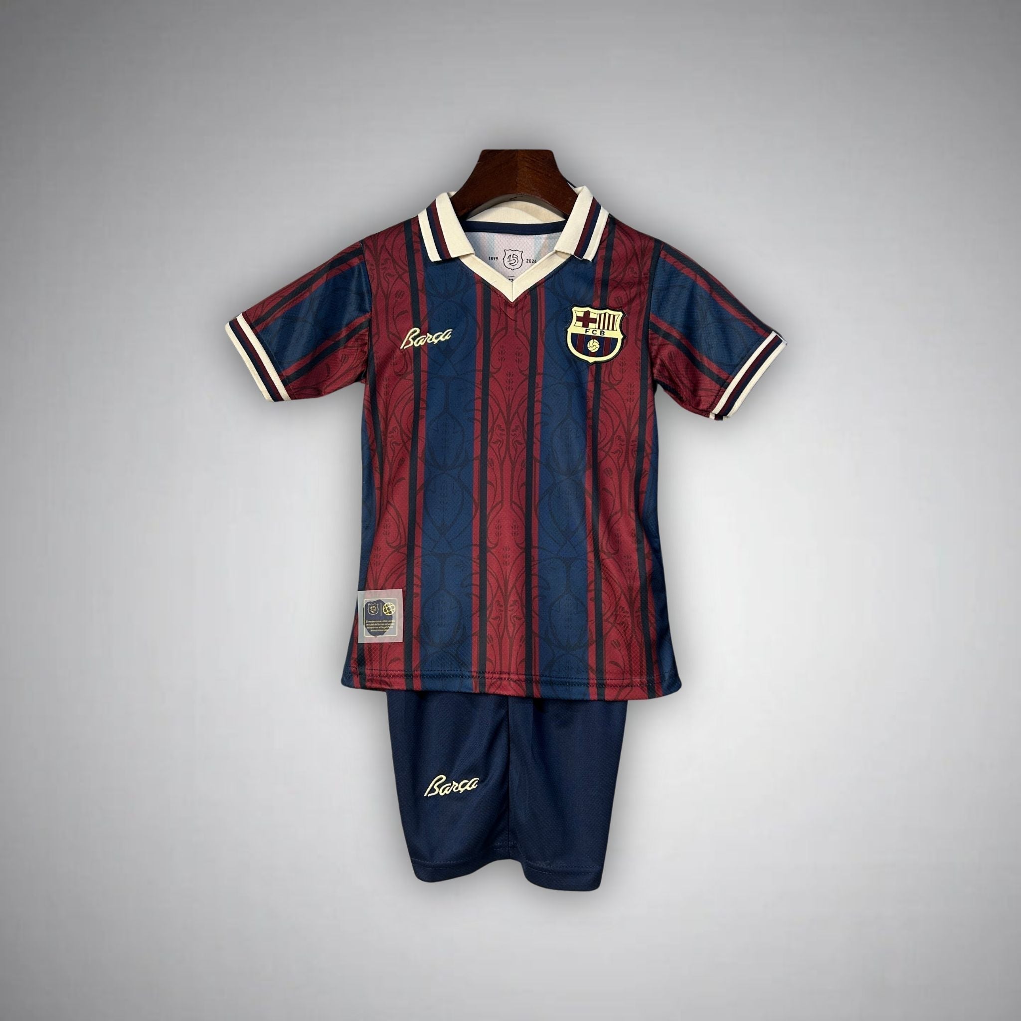 FC Barcelona Catalan Roots Kids Kit