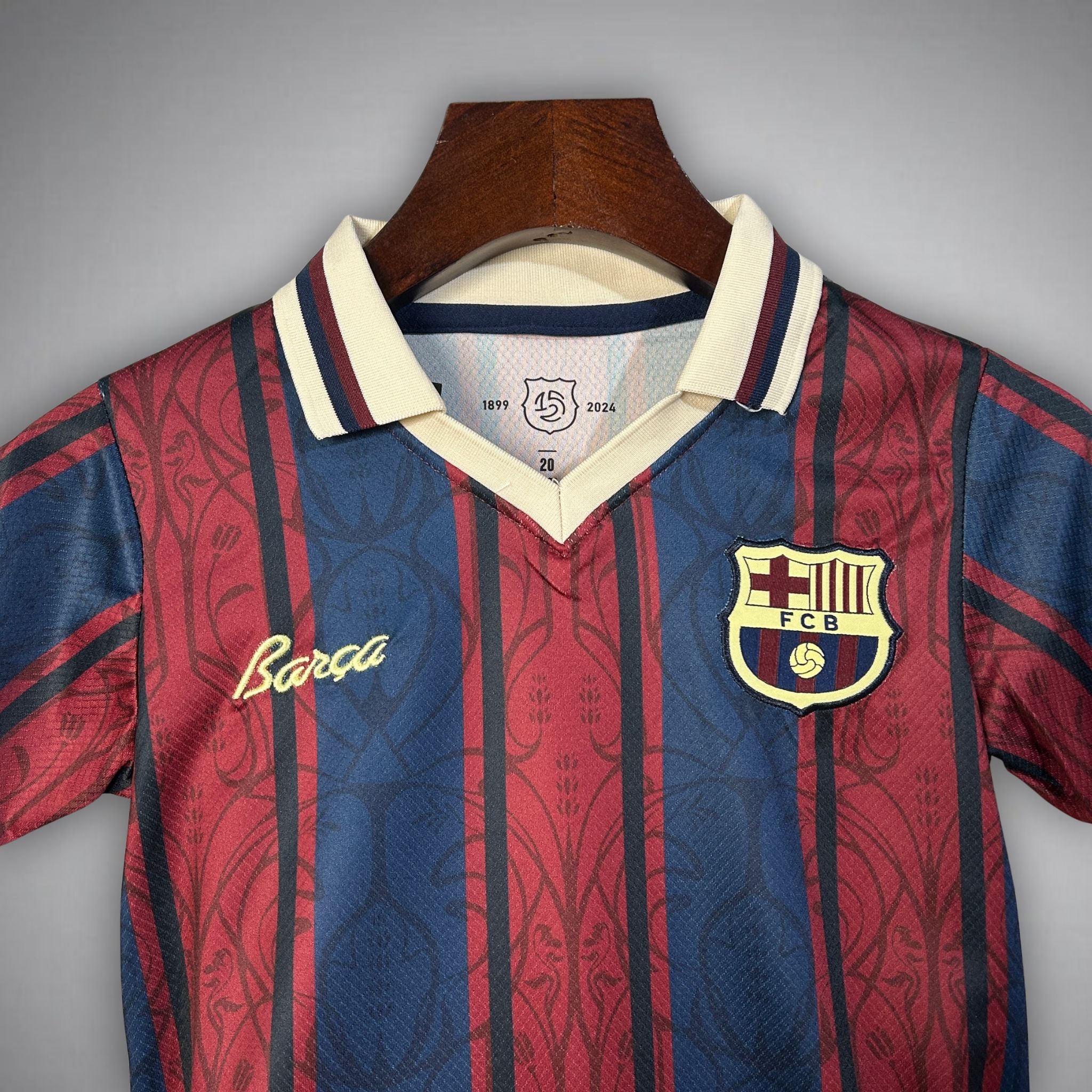 FC Barcelona Catalan Roots Kids Kit
