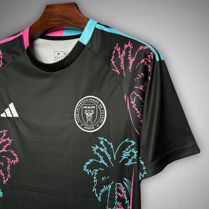 Inter Miami Neon Beach Kit