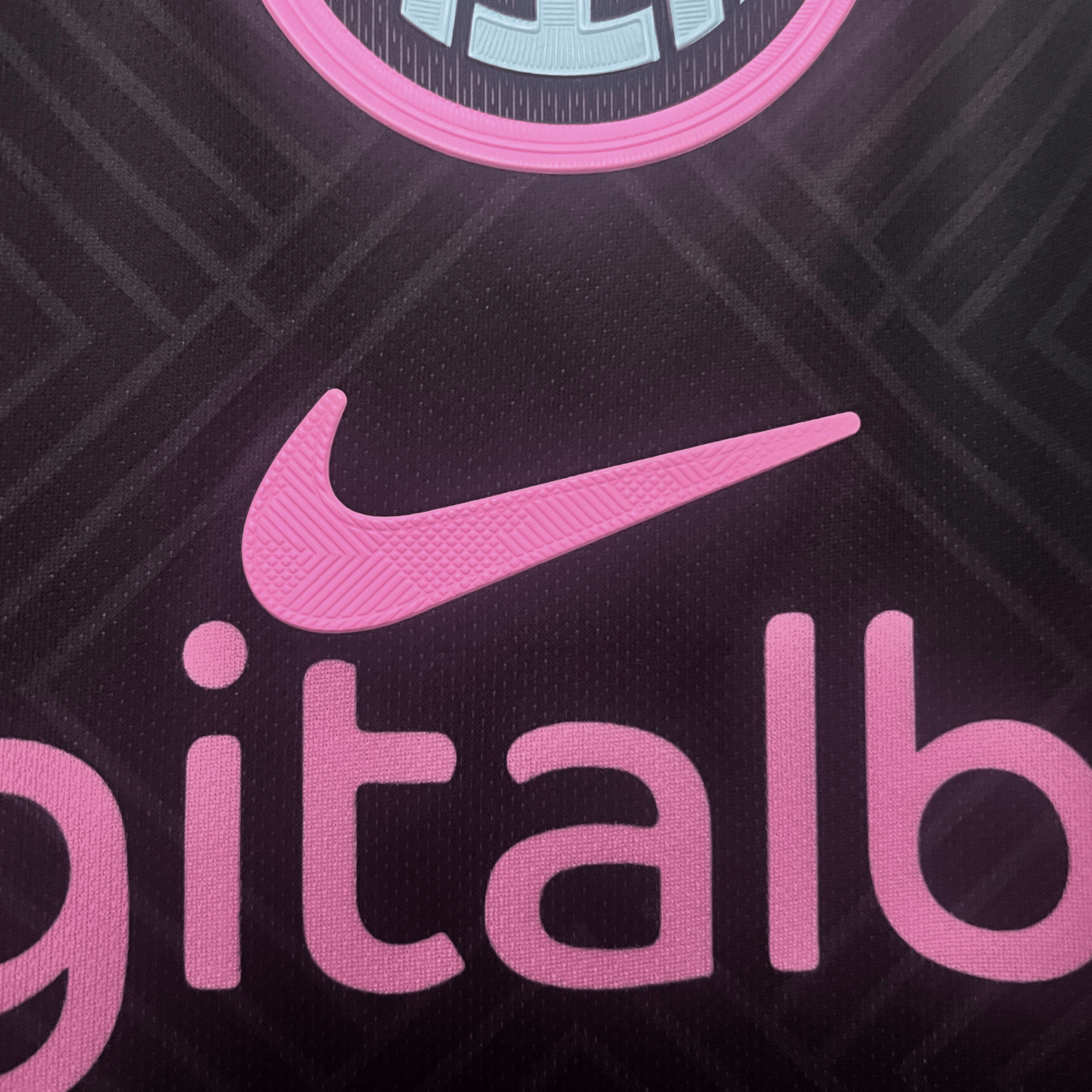 Inter Milan Serpente Rosa Kit