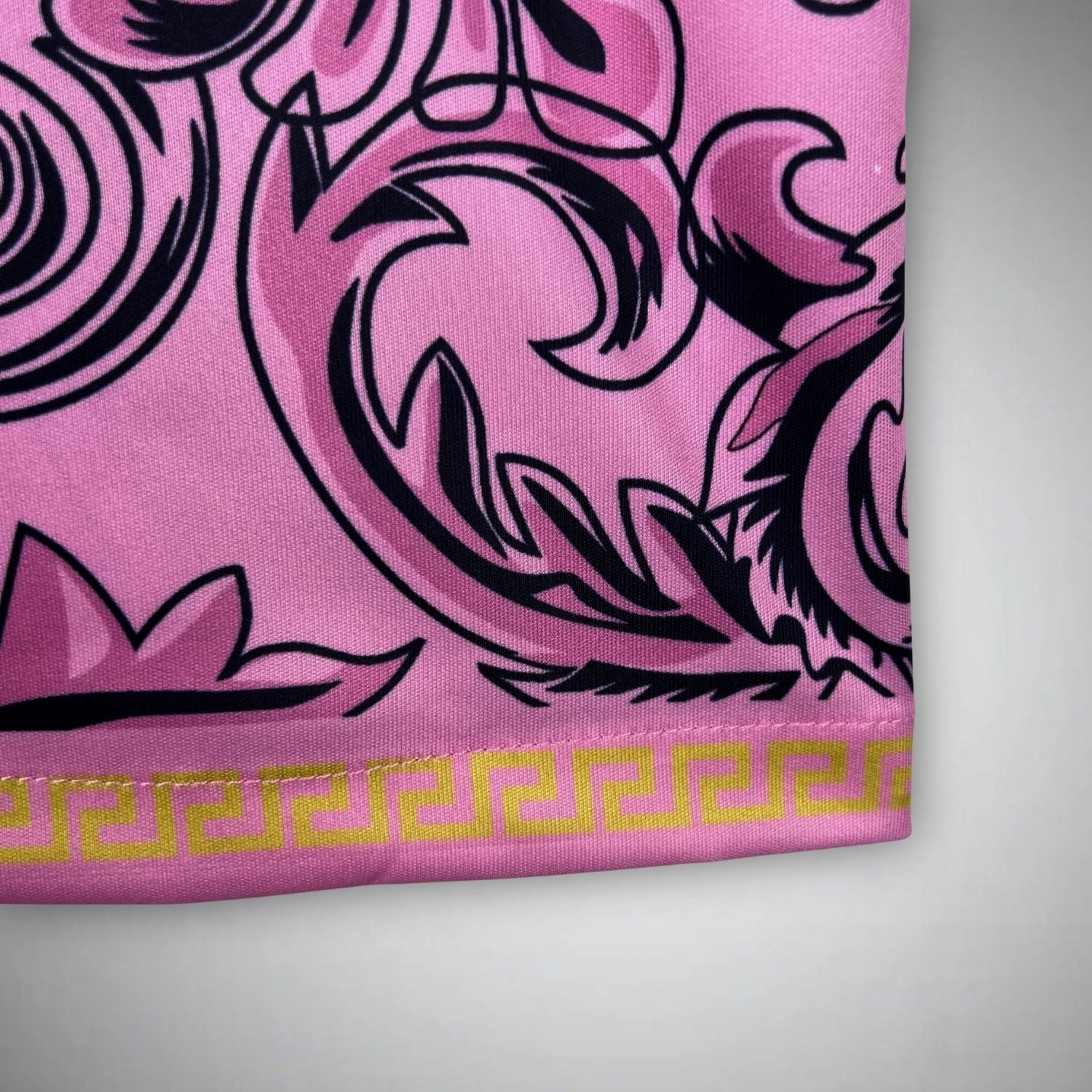 Italy Versace Pink Kit