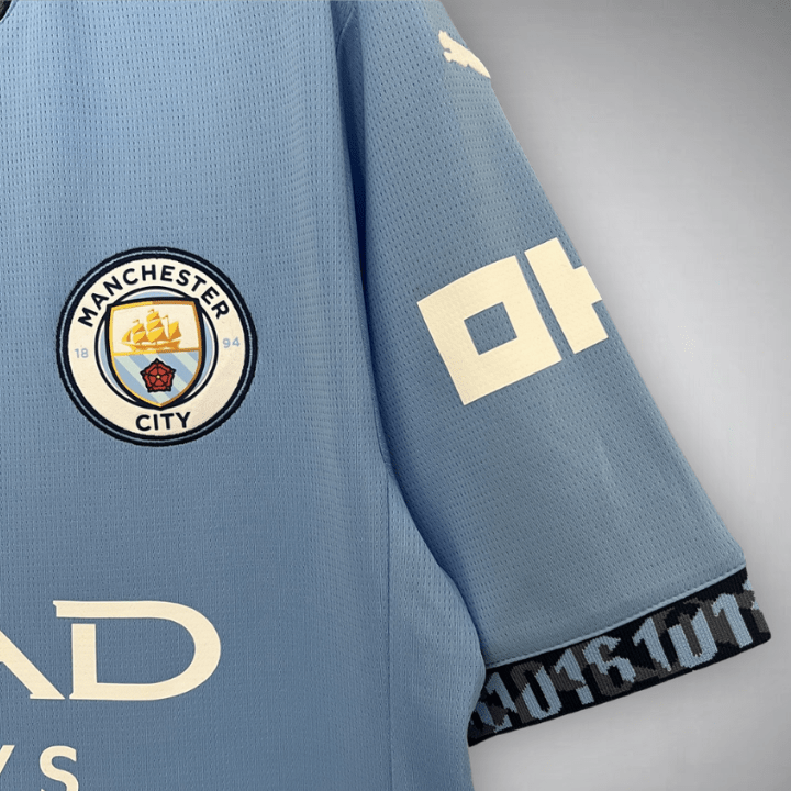 24/25 Manchester City Home Kit