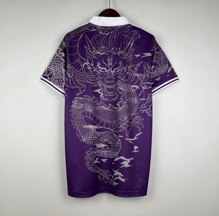 Real Madrid Dragón Morado Kit