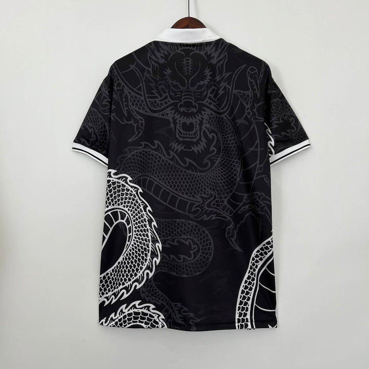 Real Madrid Dragón Negro Kit