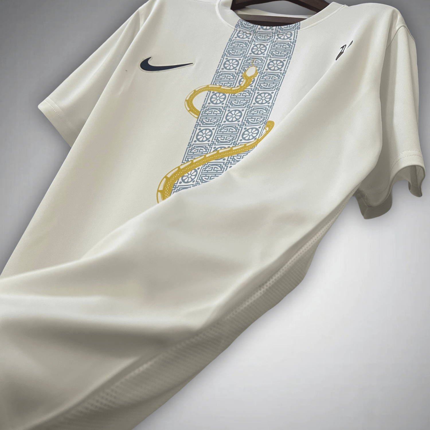 Tottenham 2025 CNY Kit